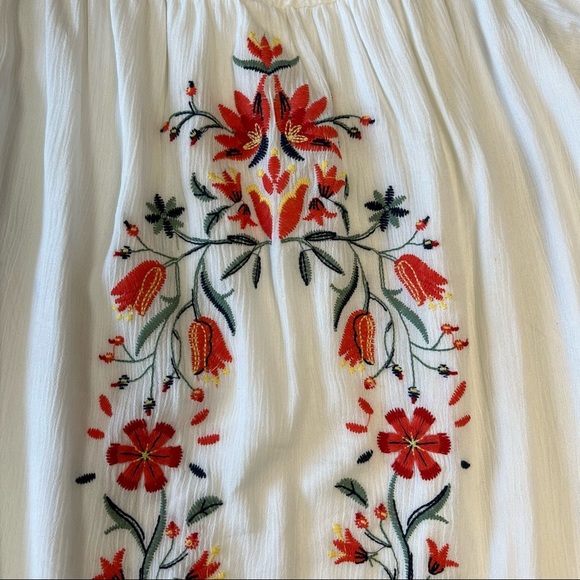 Black swam Taryn white embroidered off the shoulder shift dress SZ MD - Picture 5 of 8